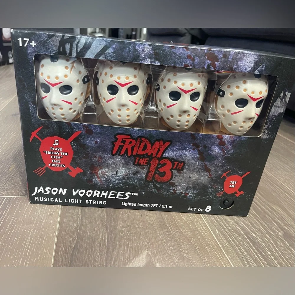 Gemmy Friday the 13th Jason Voorhees 7ft musical string lights.nwt